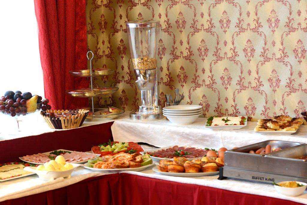 Hotel Kralj Vrnjačka Banja 외부 사진